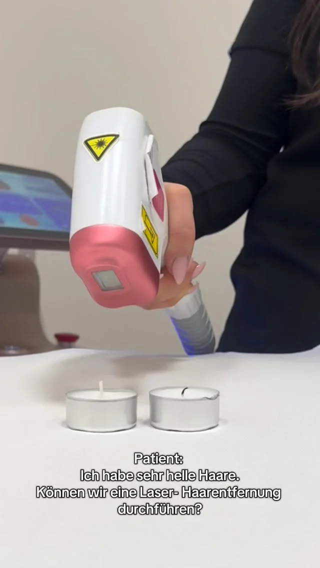 Laser-Haarentfernung funktioniert über Pigment im Haar. 

Dunkle Haare → viel Melanin → effektiv behandelbar.

Helle, blonde oder graue Haare → kaum Melanin → Laser wirkt kaum.

Deshalb empfehlen wir die Behandlung bei sehr hellen Haaren meist nicht.

Ehrliche Beratung ist uns wichtiger als leere Versprechen. 🤍